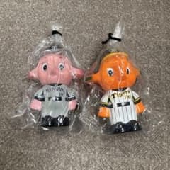阪神タイガース サトちゃん・サトコちゃん 貯金箱 コインバンク 2個