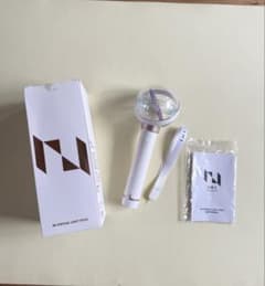 INI OFFICIAL LIGHT STICK ペンライトのサムネイル