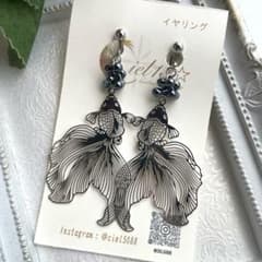 金魚イヤリング・ピアス シルバーのサムネイル