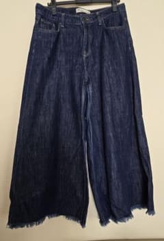 ZARA BASIC Z1975 DENIM ワイドレッグデニムパンツ 40のサムネイル