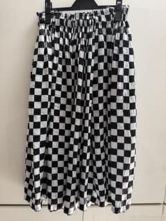 sheriche様 COMME des GARÇONS チェック柄フレアスカート sheriche様 COMME des GARÇONS チェック柄フレアスカート - メルカリ