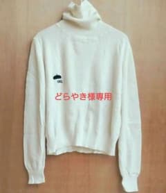 【お値下げ可◎】プープレ　白ニットのサムネイル