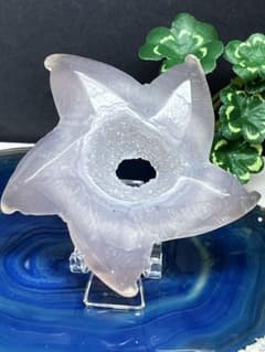 天然石 瑪瑙ジオード カービング 大きめ ヒトデ 星 訳あり 台座付き