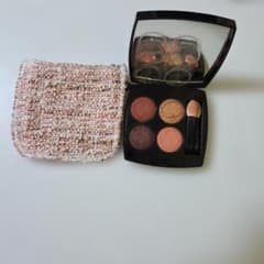 CHANEL アイシャドウパレット 4色セットのサムネイル