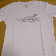 ナイキTシャツのサムネイル