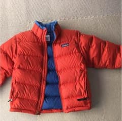 ともよ様専用  Patagonia ダウンジャケット kids10のサムネイル