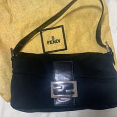［美品］FENDI バック　ワンショルダーバック　黒　バケット　正規品のサムネイル