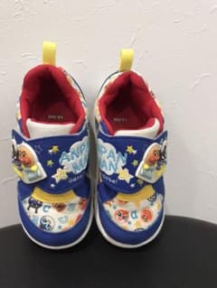 おっくんゆっこ様　アンパンマン スニーカーのサムネイル