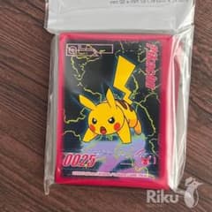 海外公式限定 !! 】ネオンチャージ ピカチュウ スリーブ ポケモン