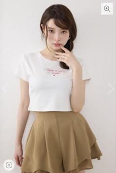 rienda ラインストーンコンパクトロゴTシャツ ホワイトのサムネイル
