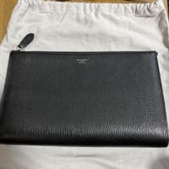 ペッレモルビダクラッチバッグのサムネイル