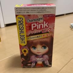 フレッシュライト ミルキーヘアカラー シャンパンピンクのサムネイル