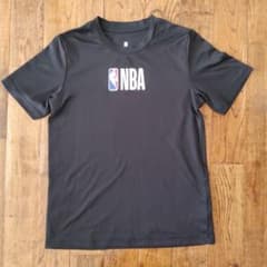 NBA ロゴ入り Tシャツ ブラック 140　バスケのサムネイル