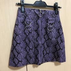 パイソン柄 台形スカートのサムネイル