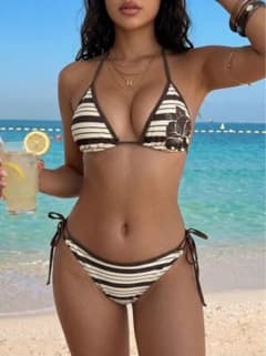 ボーダー柄 ハイビスカス柄 ビキニ セパレート水着のサムネイル