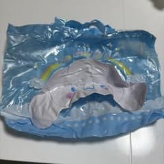 シナモロール ビニールバッグ プールバッグ　カプセルトイ、ガチャのサムネイル