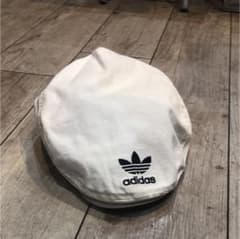 AKUBI様専用 adidas  キャスケットのサムネイル