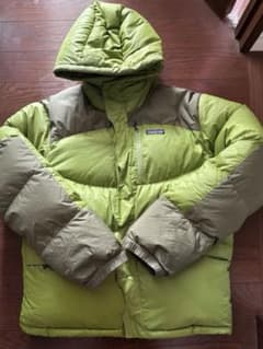 Patagonia グリーンダウンジャケット - メルカリ