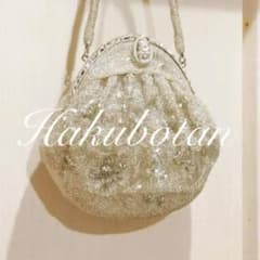 白牡丹 vintage ビーズバッグ SILVER - メルカリ