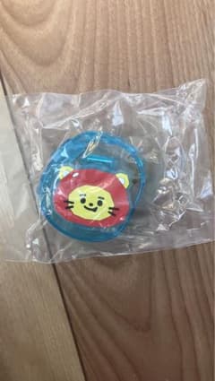 TREASURE TRUZ ライトブレス LAWOO ジェヒョクのサムネイル