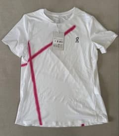 On Women’s Court-T Sのサムネイル