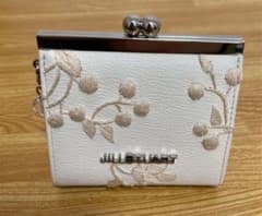 JILLSTUART ガーデン刺繍付き小銭入れのサムネイル