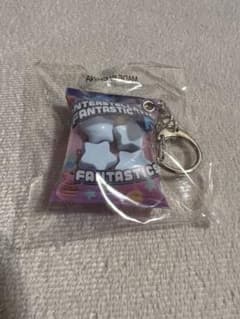 FANTASTICS 会場限定ガチャのサムネイル