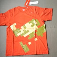 ユニクロ　マリオＴシャツ　レッドのサムネイル