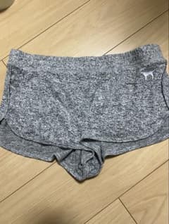 PINK グレー スウェットショーツ Sのサムネイル