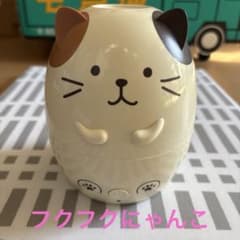 フクフクにゃんこ　置き型加湿器のサムネイル