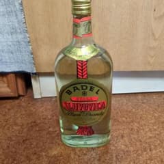 【激レア古酒】バデル シュリボビッツァ プラムブランデー 旧ラベル 40% 激レア古酒】バデル シュリボビッツァ プラムブランデー 旧ラベル 40