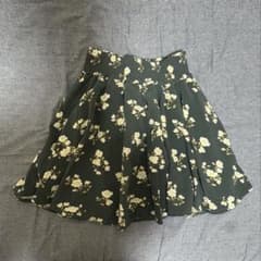 花柄　フレアスカート　緑のサムネイル