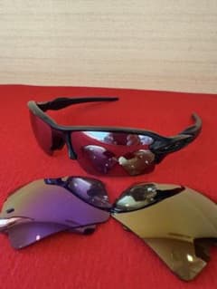 値引き不可❌Oakley フラッグ2.0 交換レンズ付き3種‼️ソフトケース付きのサムネイル