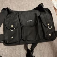 A-WENDE ボディバッグ ブラックのサムネイル