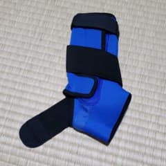 足首サポーターアンクルフィット右Mのサムネイル