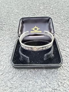 ARIZONA FREEDOM バングル 太陽神 唐草 シルバー925 K18 - メルカリ