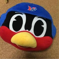 【m-tama様 専用】ヤクルトスワローズ つばくろうクッションのサムネイル