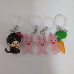 モンチッチ　ノンタン うさぎ めじるしアクセサリー 4点セットのサムネイル