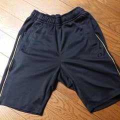 ハーフパンツ 120 黒ジャージのサムネイル
