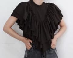 【新品未使用】 Hella volume ruffle tops チャコール Hella volume ruffle tops - メルカリ