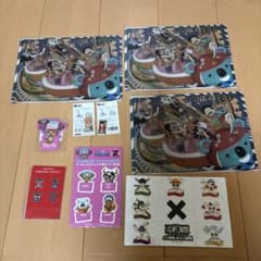 ONE PIECE下敷き3枚他、まとめ売り9点セット。 - メルカリ