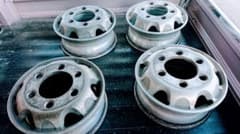 【送料コミ】4t車17.5アルミホイール4本販売のサムネイル