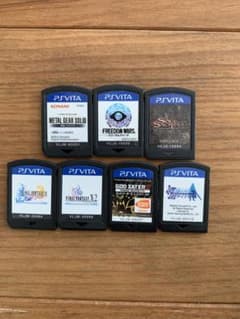 PS Vita ゲームカートリッジセットのサムネイル