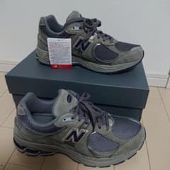 New balance 2002RA 新品のサムネイル