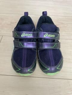 asics スニーカー　18cm 男の子のサムネイル