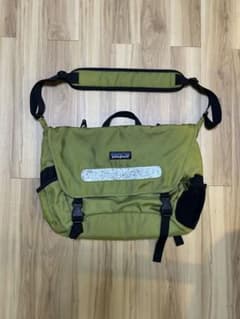 00s patagonia パタゴニア メッセンジャーバック パタゴニア ショルダーバッグ ミニメッセンジャーバッグ 斜め掛け