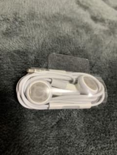 iPhone 純正イヤホンのサムネイル