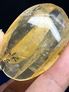 高品質　ゴールデンヒーラー　大きめパーム　握り石 ゴールデンヒーラー | Mt.Sophia 天然石屋さん／マウントソフィア