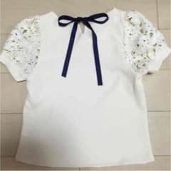 evelyn スカラップリボントップス♡のサムネイル