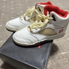 NIKE SkyJordan 5 Retro White Redのサムネイル